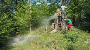 10 Zahájení rekonstrukce pomníku padlým v zaniklé vsi Lipoltov       